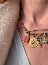 Load image into Gallery viewer, Georgian Dove Intaglio Pendant