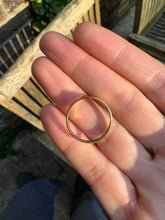 Load image into Gallery viewer, Dated 1922 9ct Signet Ring