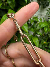 Load image into Gallery viewer, c. 1890 9ct Solid Mariner Link Chain