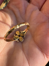 Load image into Gallery viewer, c.1830 Georgian 18ct Gold and Rose Cut Diamond Quatrefoil Cluster Ring
