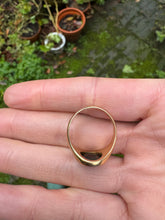Load image into Gallery viewer, c. 1939 18ct and Bloodstone Intaglio Signet Ring