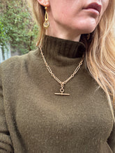 Load image into Gallery viewer, Dated 1917 9ct Fetter Link Chain and Extender