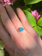 Load image into Gallery viewer, Art Deco Zircon & 18 Carat White Gold Solitaire Ring