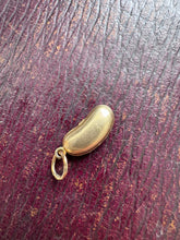Load image into Gallery viewer, Vintage 9ct Lucky Bean Charm or Pendant