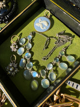 Load image into Gallery viewer, c. 1910 Silver Moonstone Cabochon Necklace