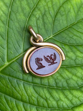 Load image into Gallery viewer, Chunky 15 ct Spinner Fob Pendant with Heraldic Intaglio