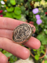 Load image into Gallery viewer, Victorian 9ct Back & Front Mourning Locket