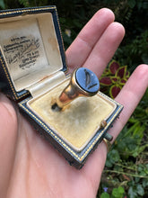 Load image into Gallery viewer, 18ct Gold Sardonyx Raven Signet Hallmarked for 1887