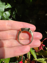 Load image into Gallery viewer, 9ct and Carnelian Intaglio Love Bird Signet Ring