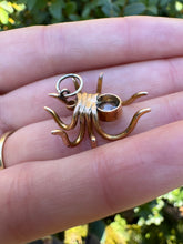 Load image into Gallery viewer, c. 1910 Aquamarine & Pearl Spider Pendant