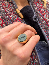 Load image into Gallery viewer, c. 1920 18ct and Bloodstone Stork Signet