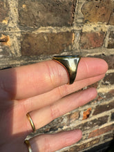 Load image into Gallery viewer, c. 1920 18ct and Bloodstone Stork Signet