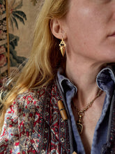 Load image into Gallery viewer, c. 1870 18ct Spiked Etruscan Revival Earrings
