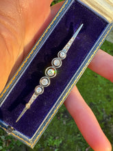 Load image into Gallery viewer, c. 1900 Diamond Spike Brooch
