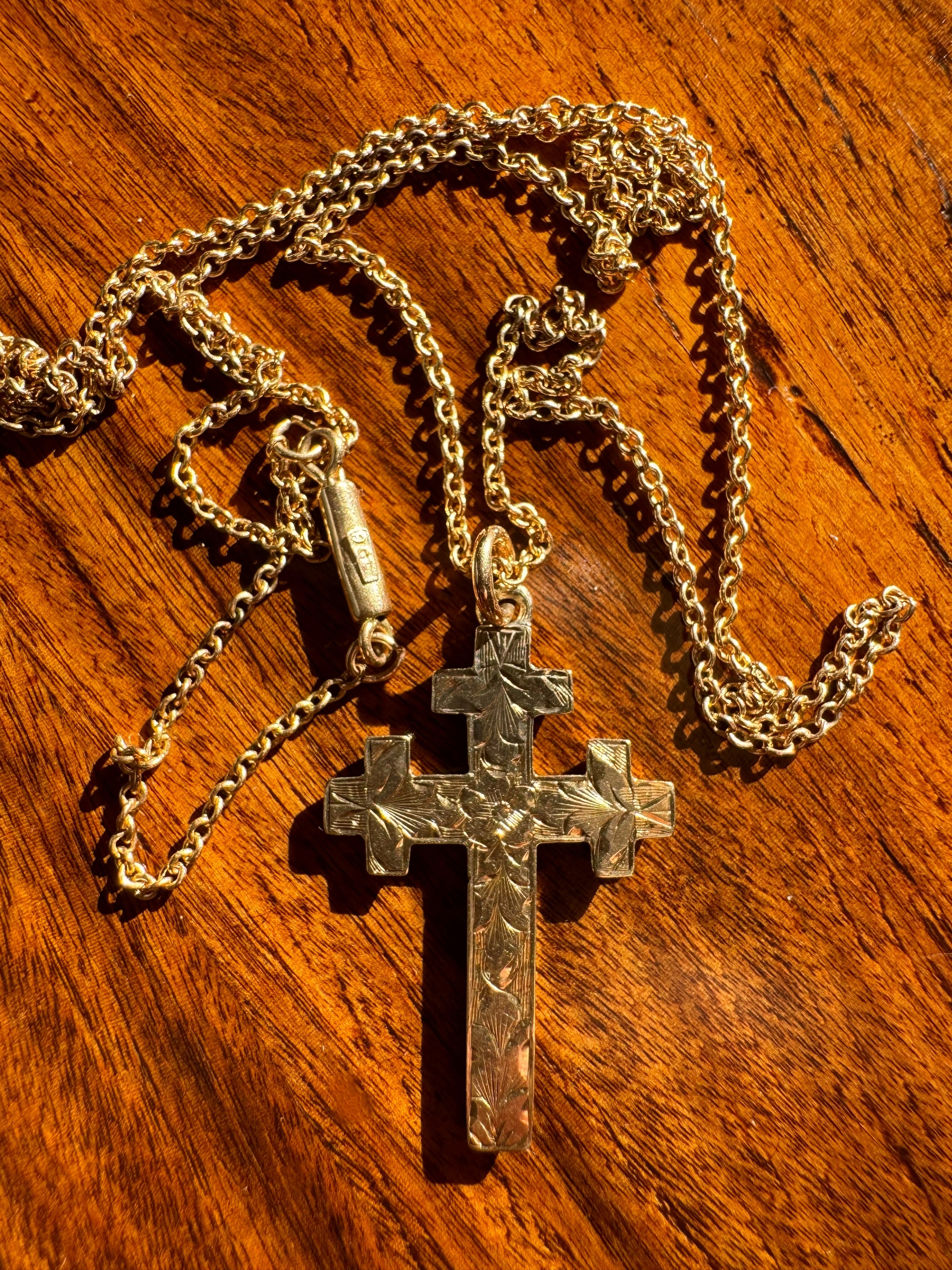 c. 1899 9ct Cross & Antique Chase Chain – TheGoldBugLondon