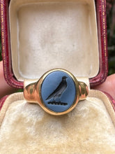 Load image into Gallery viewer, 18ct Gold Sardonyx Raven Signet Hallmarked for 1887
